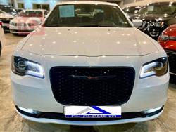 کرایسلەر 300